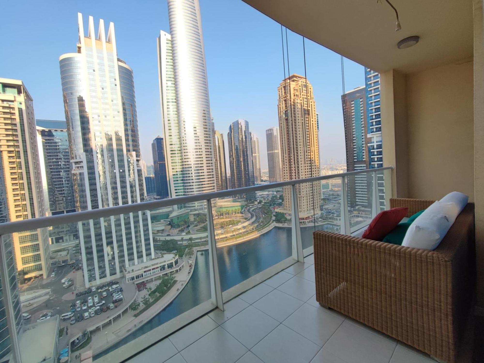 One Bedroom Apartment With Pool & Gym Near Marina Dubai Dış mekan fotoğraf